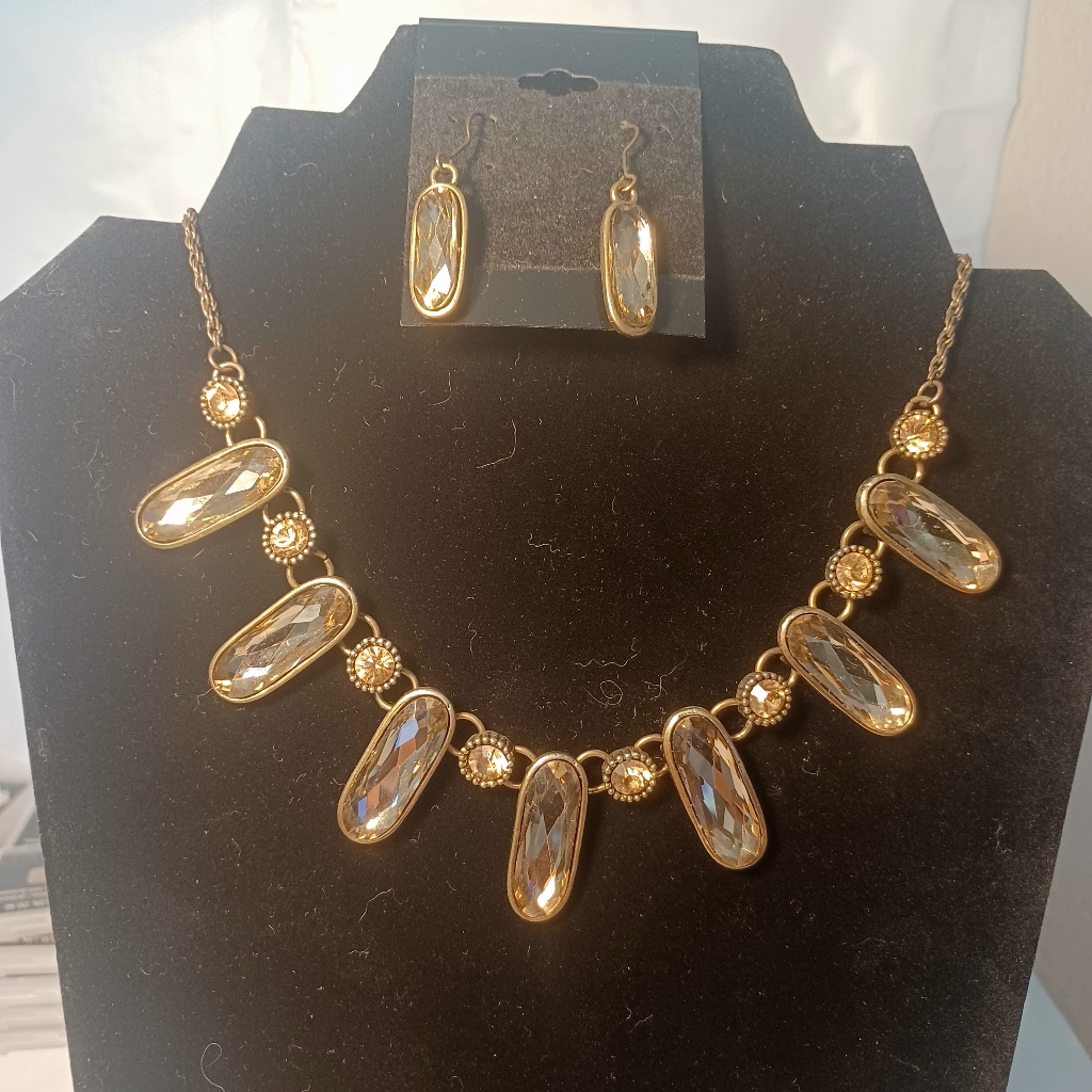 Vintage Boho-Tribal Necklace & Earrings Set Goldtone With Amber & Clear Crystals